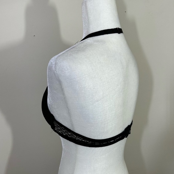 XOXO sz 36C swimsuit top in black. Mesh on the front is not delicate - Picture 3 of 9